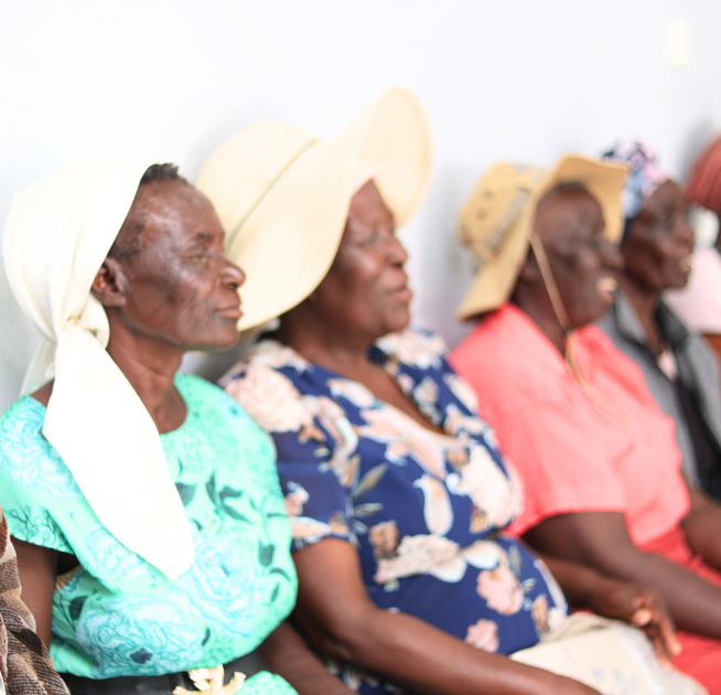 A group of ladies from Zimbabwe having their eyes examined.